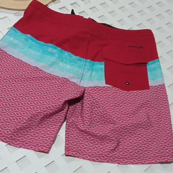 Body Glove Vapor Print Swim Shorts - Picture 5 of 7